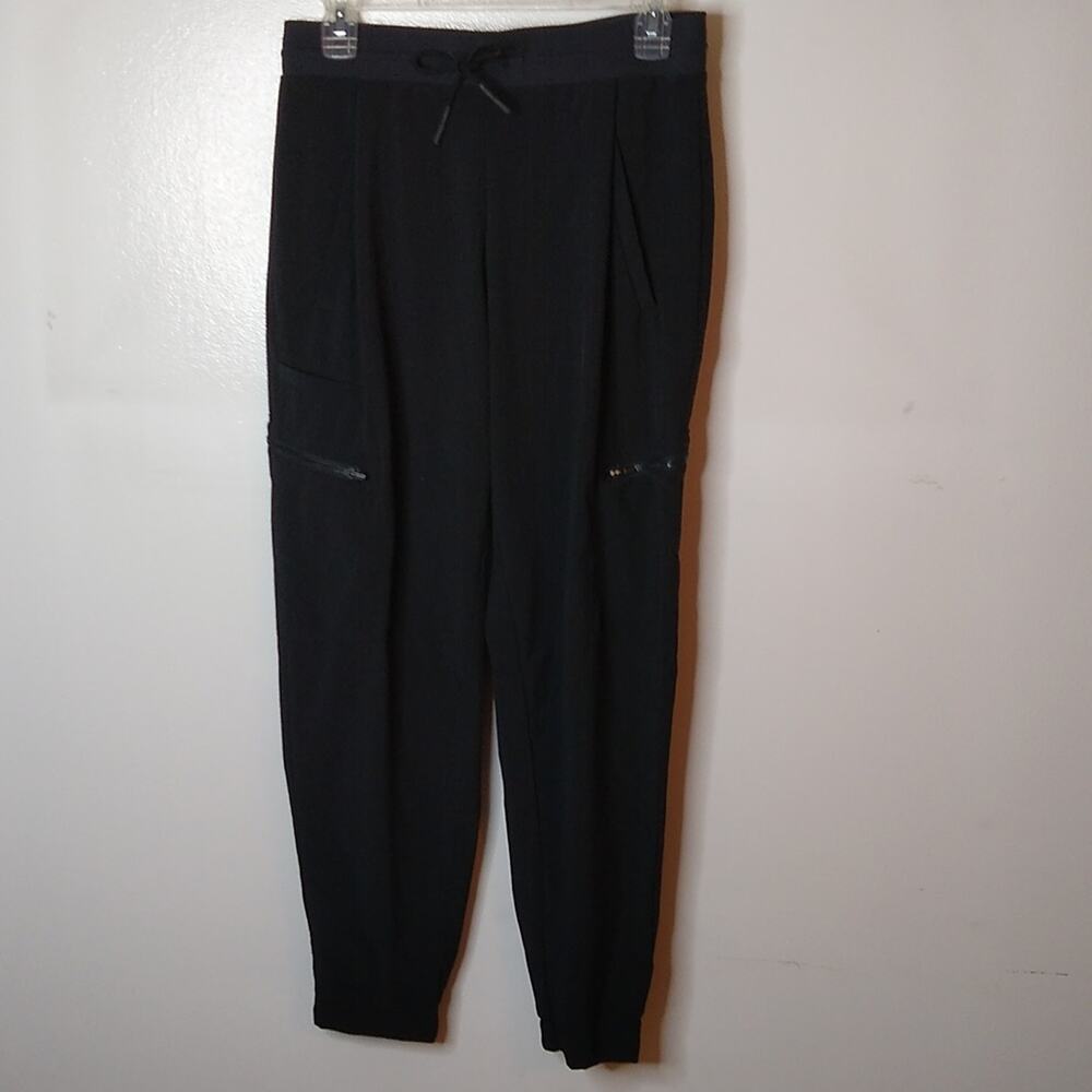 Athleta Women's Size 4 black Venture pants. Office